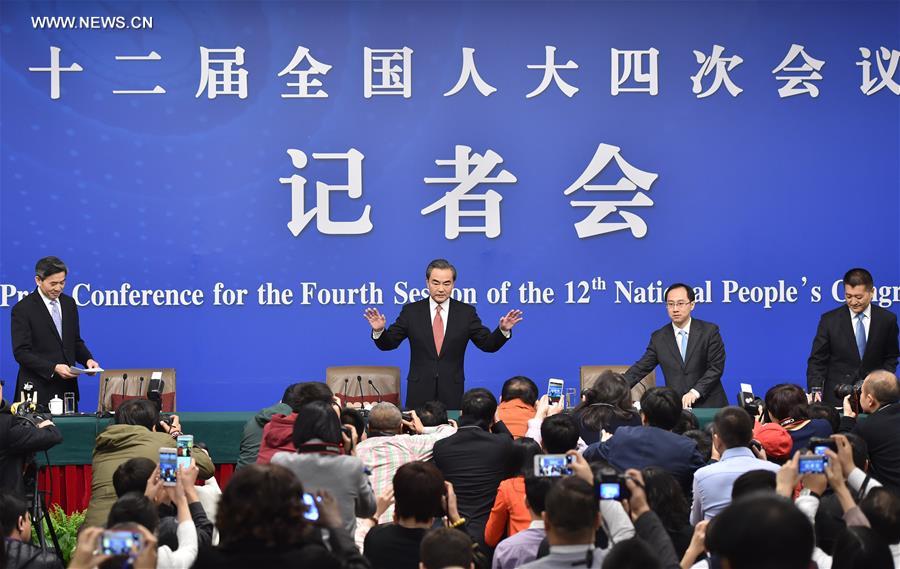 （两会）（2）外交部长王毅就“中国的外交政策和对外关系”答记者问