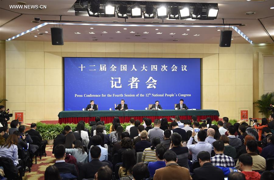 （两会）（5）外交部长王毅就“中国的外交政策和对外关系”答记者问