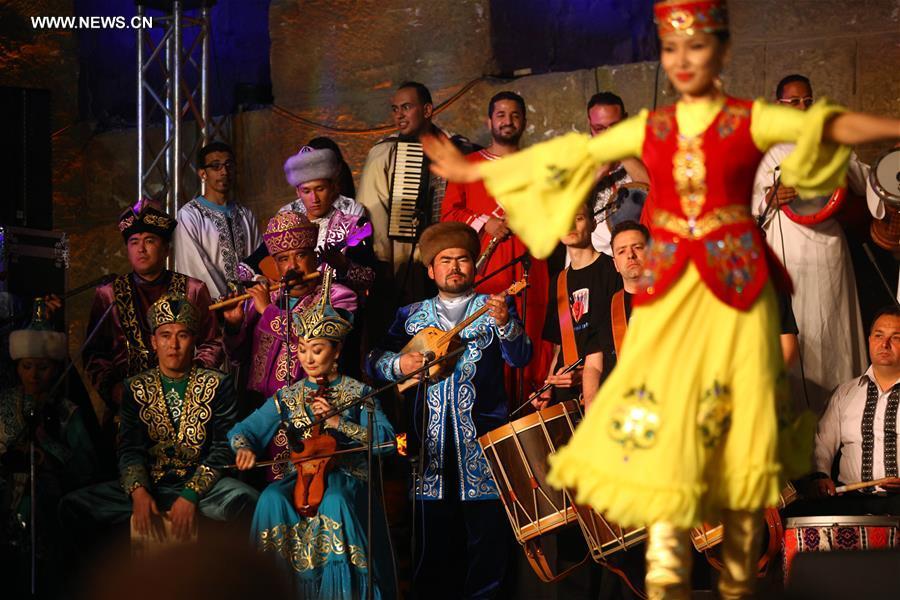 （晚报）（4）埃及第四届国际鼓乐与艺术遗产艺术节开幕