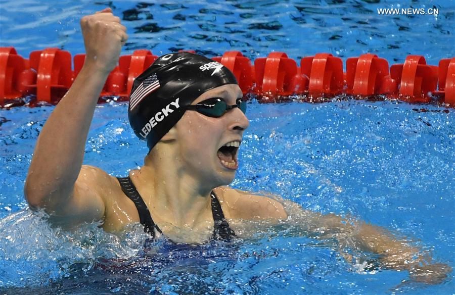 （里约奥运会·夺冠一刻）（2）游泳——女子400米自由泳：美国选手打破世界纪录