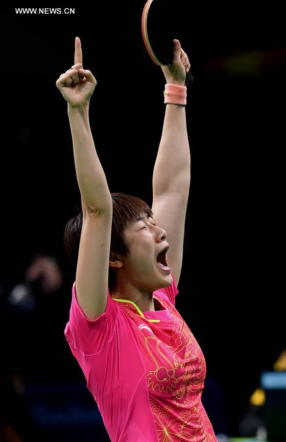 الصورة: لاعبة صينية تفوز ببطولة فردي السيدات لكرة الطاولة