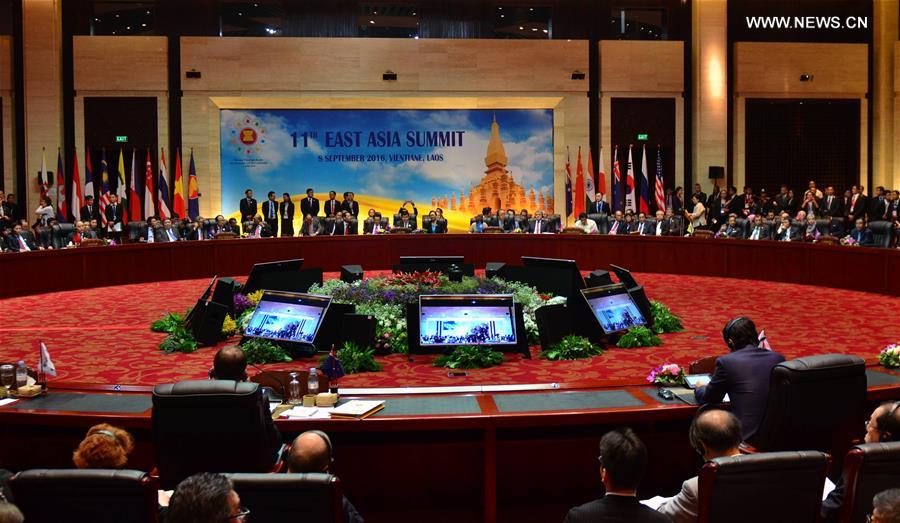 （XHDW）（1）第十一届东亚峰会在万象召开