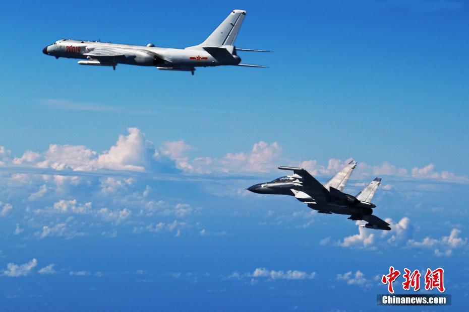 القوات الجوية الصينية ترسل أنواعا مختلفة من المقاتلات لاختبار قدرتها القتالية