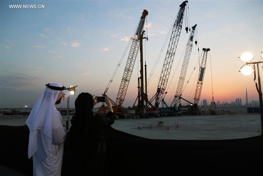 （XHDW）（3）未来“世界最高塔”在迪拜举行奠基仪式 