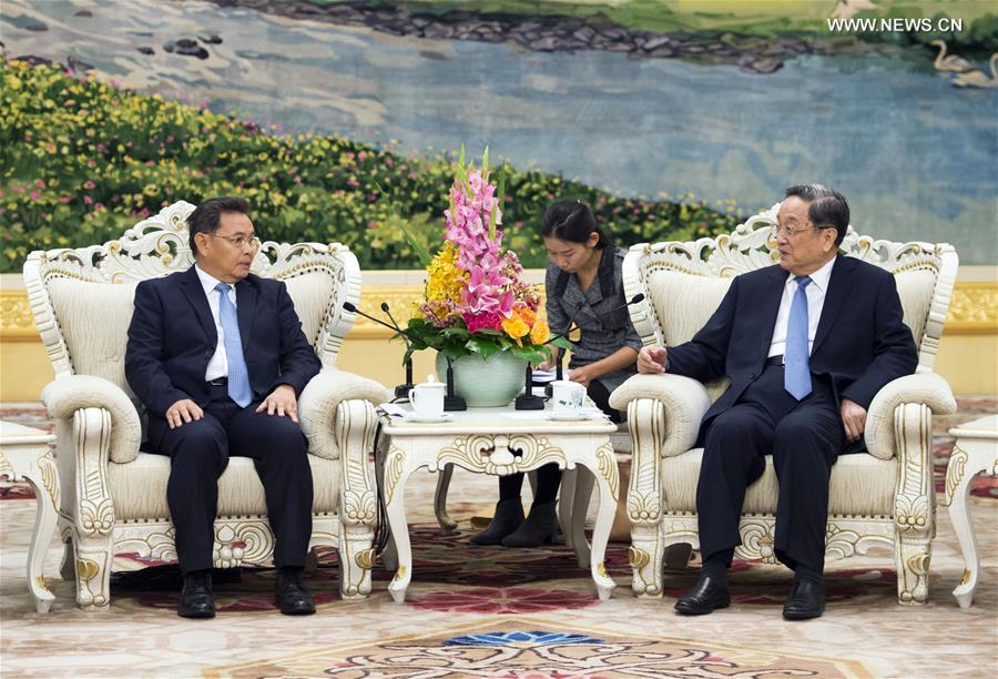 （时政）俞正声会见老挝人革党代表团 
