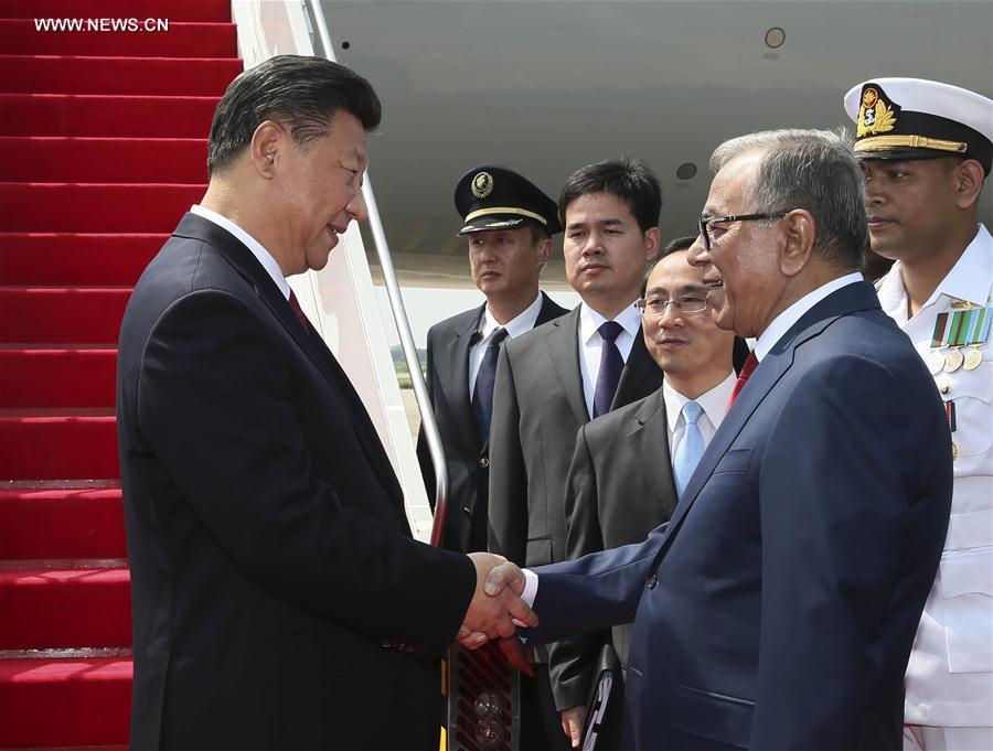 （时政）（1）习近平抵达达卡开始对孟加拉人民共和国进行国事访问