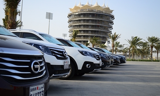 السيارات الصينية تجذب اهتمام المستهلكين في البحرين