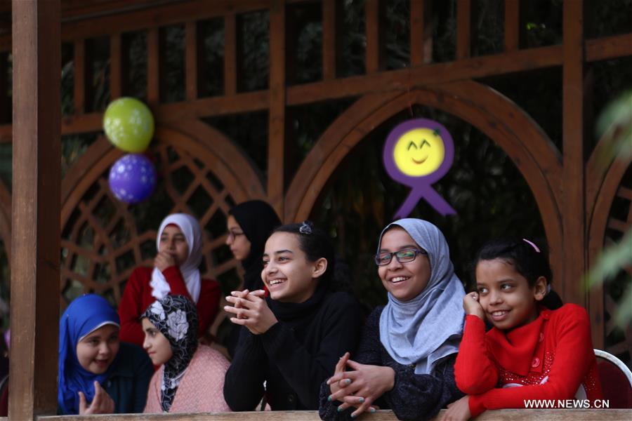 الصورة: أطفال مصريون يحاربون السرطان بالأمل والإرادة 
