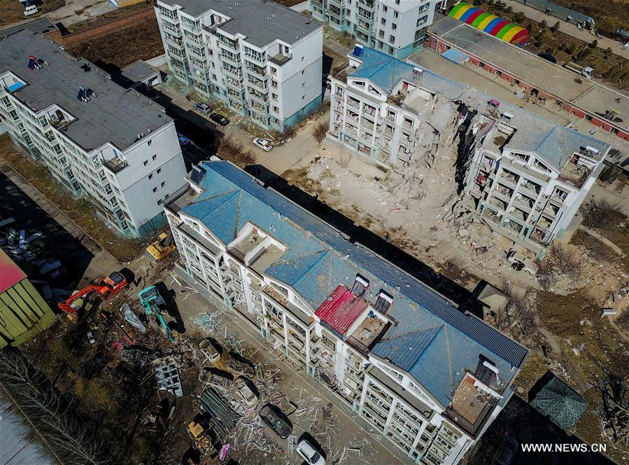 الصورة:ارتفاع قتلى انفجار المبنى السكني في شمالي الصين إلى 5 بانتهاء عمليات البحث 