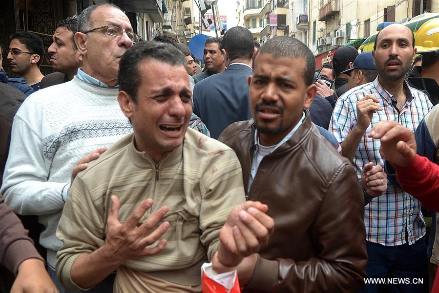（国际）（1）埃及亚历山大一教堂发生自杀式袭击至少11人死亡 
