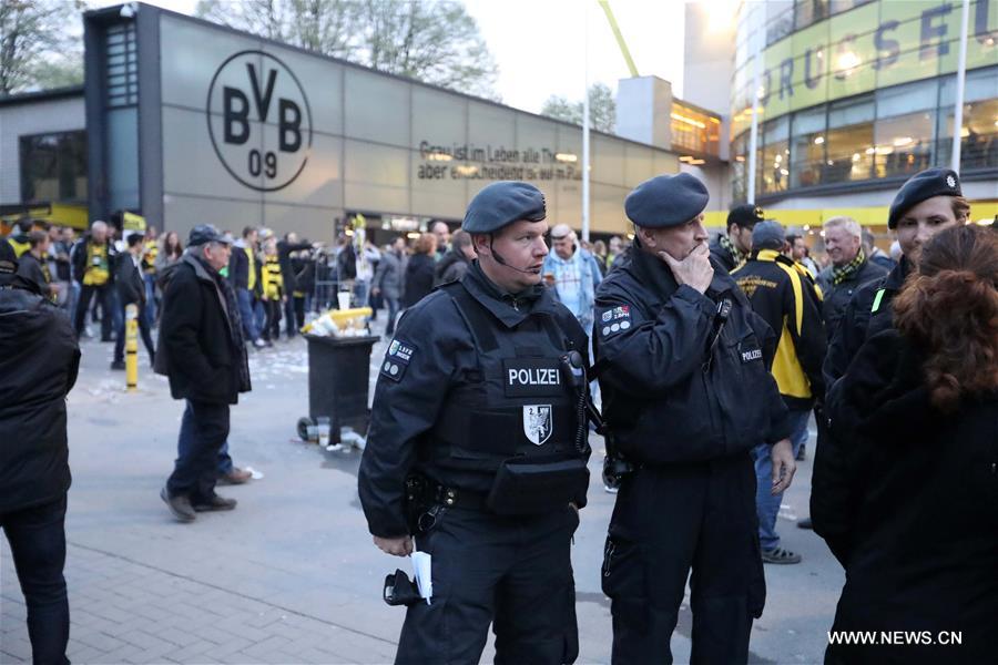 （国际）（4）德国多特蒙德足球队大巴车发生爆炸