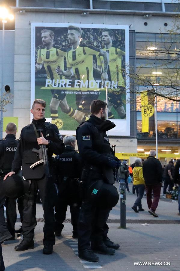 （国际）（5）德国多特蒙德足球队大巴车发生爆炸