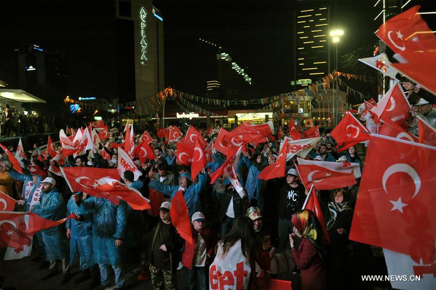 （国际）土耳其总统宣布土耳其修宪草案在全民公投中获得通过