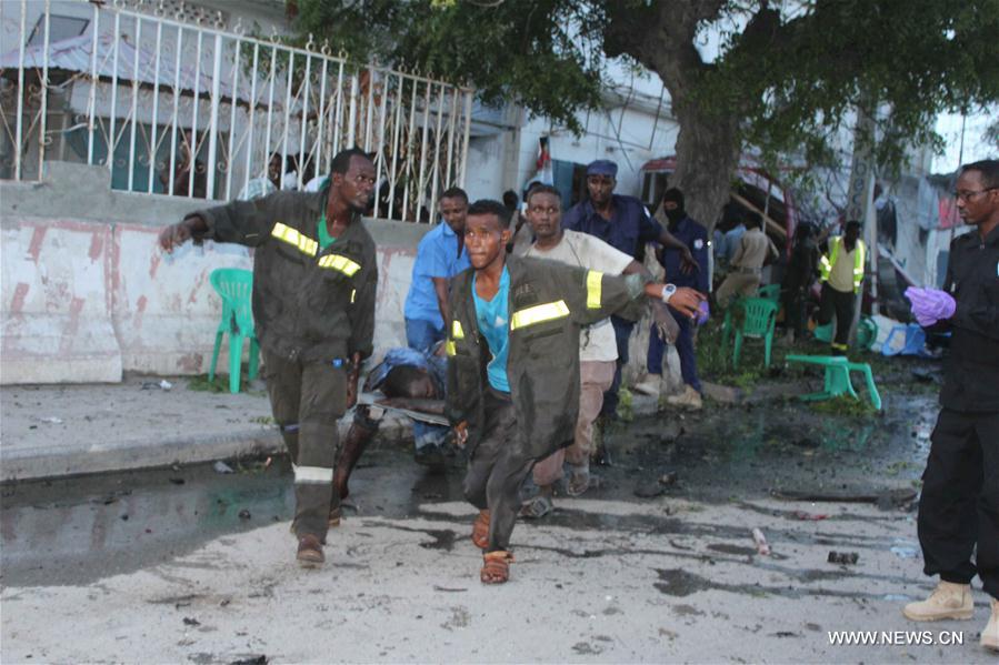 （国际）（2）索马里首都发生汽车爆炸袭击致5人死亡