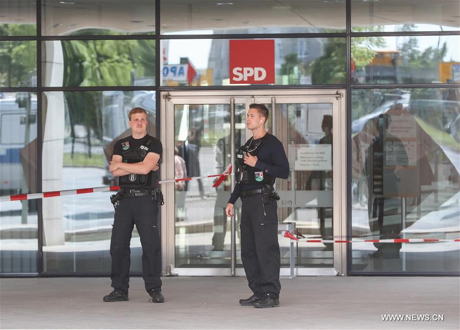 （国际）（1）德国社民党总部被疏散