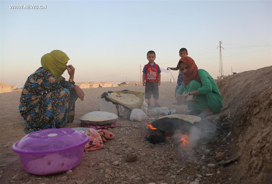 الصورة: غياب طقوس رمضان في مخيمات النازحين من الموصل