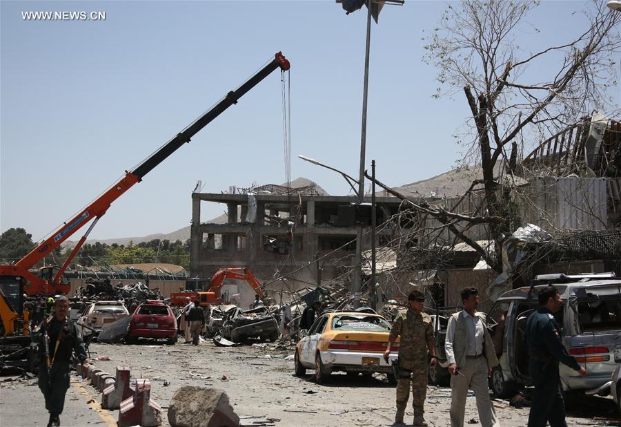 （国际）（4）阿富汗首都发生巨大爆炸造成近400人伤亡