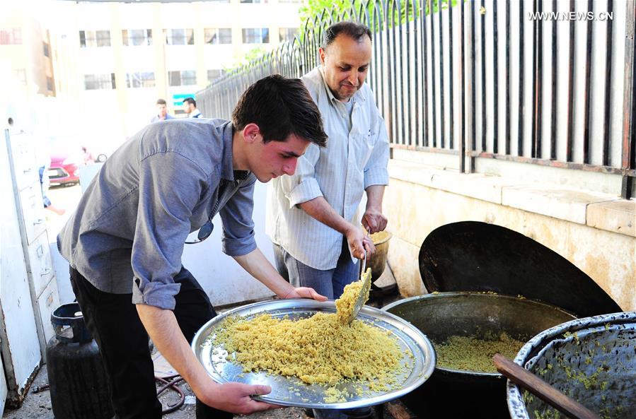 SYRIA-DAMASCUS-RAMADAN-CHARITY