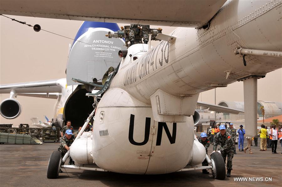 （国际）（4）中国首支维和直升机分队顺利抵达苏丹