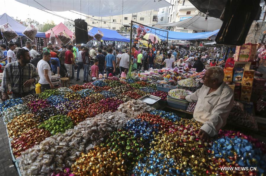 MIDEAST-GAZA CITY-EID AL-FITR