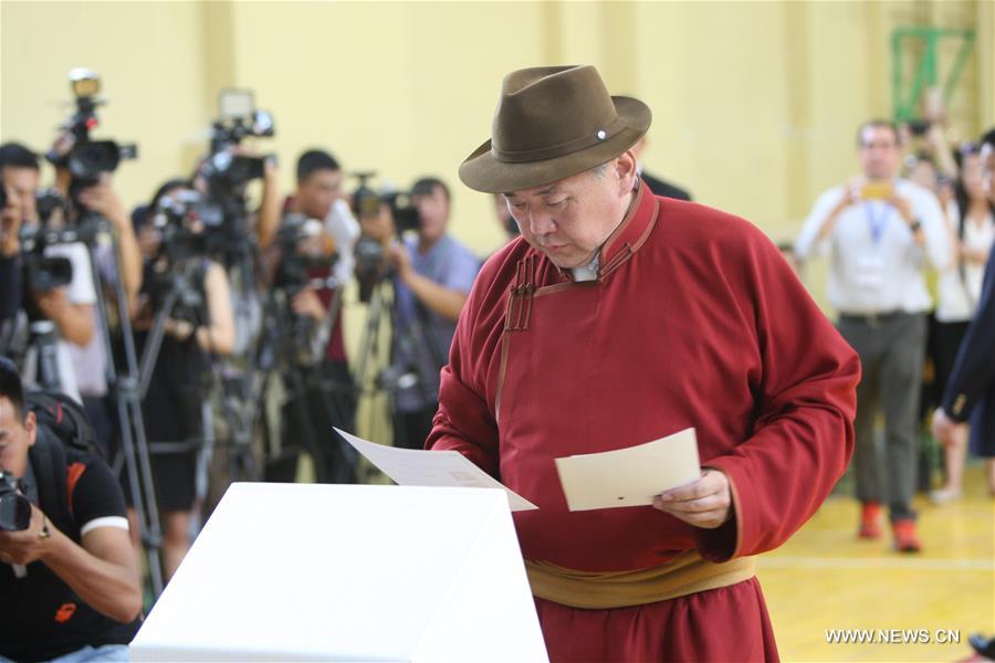 （国际）（1）蒙古国总统选举投票开始