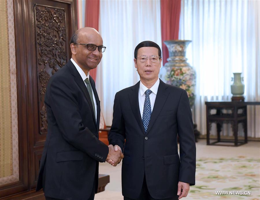 （时政）张高丽会见新加坡副总理尚达曼