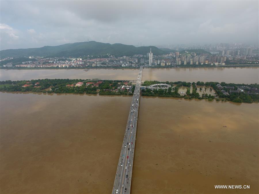 （社会）（5）湘江长沙段水位破历史记录