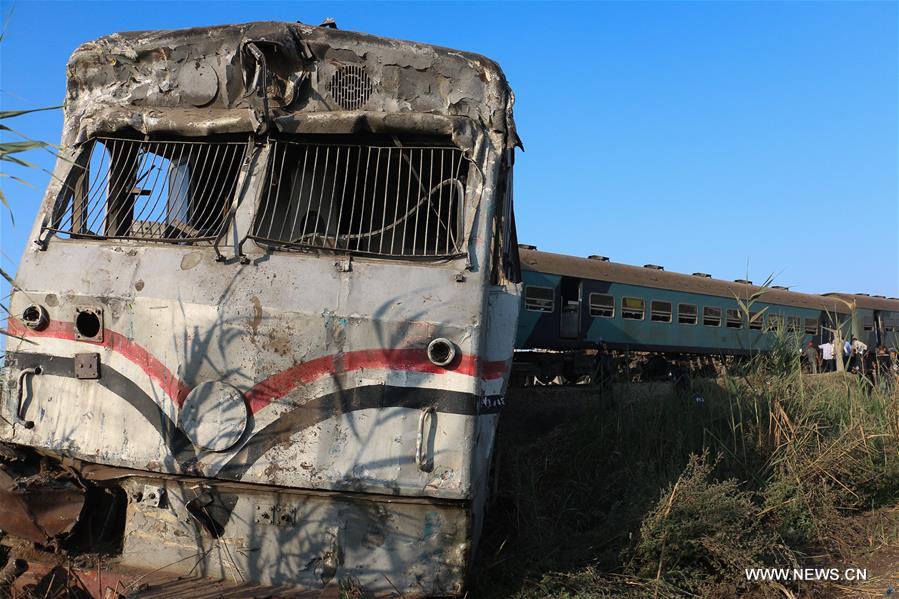 （国际）（8）埃及发生火车相撞事故造成至少36人死亡