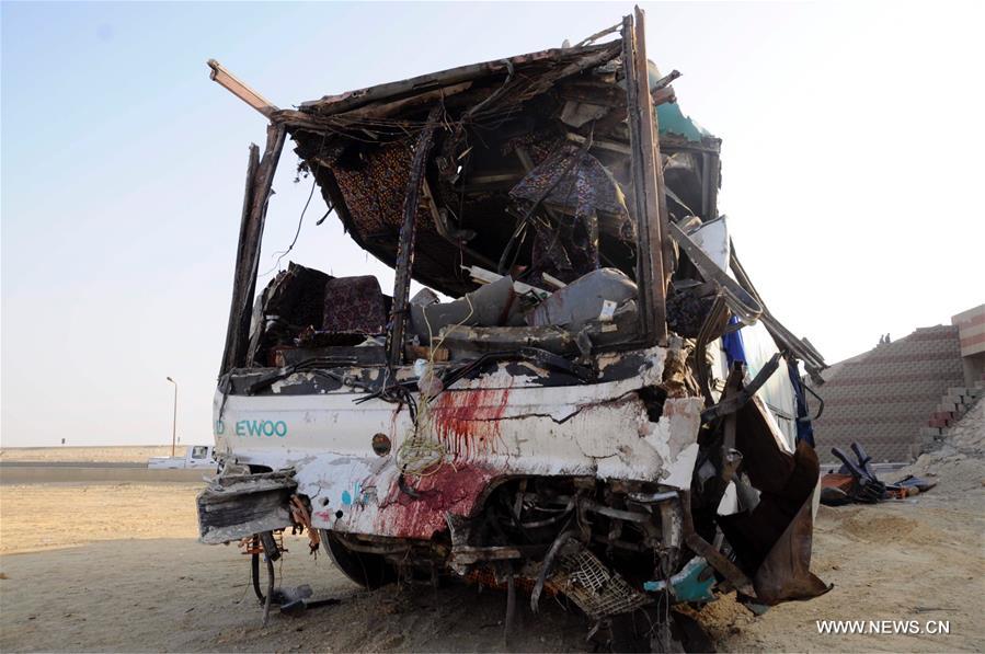 （国际）（4）埃及汽车相撞事故造成至少14人死亡