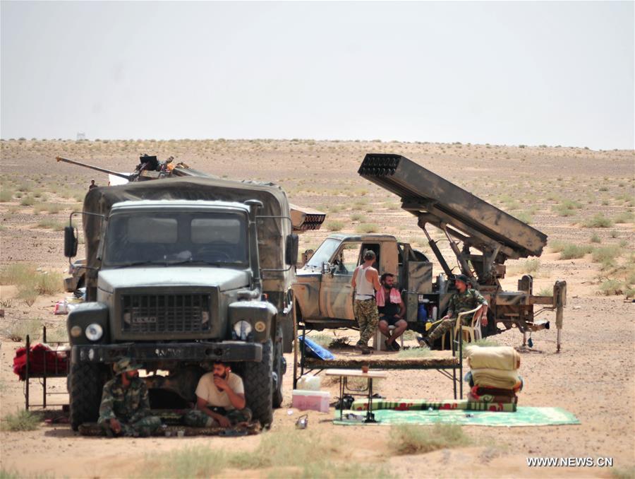الصورة: الجيش السوري يفك الحصار عن مدينة دير الزور