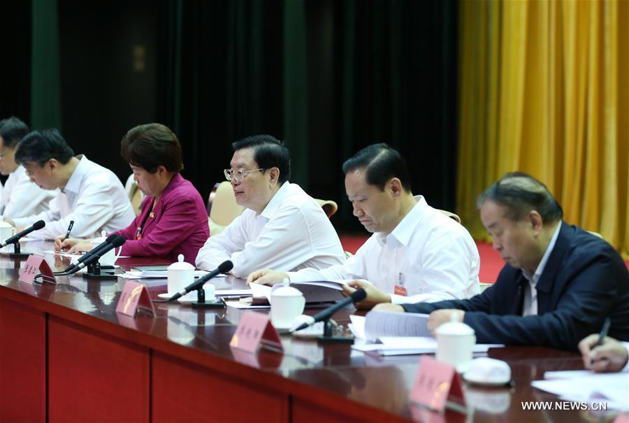 （时政）（1）张德江在广西调研并出席第二十三次全国地方立法工作座谈会