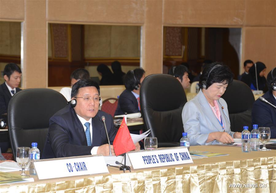 （XHDW）（1）中国将加强与东盟卫生务实合作