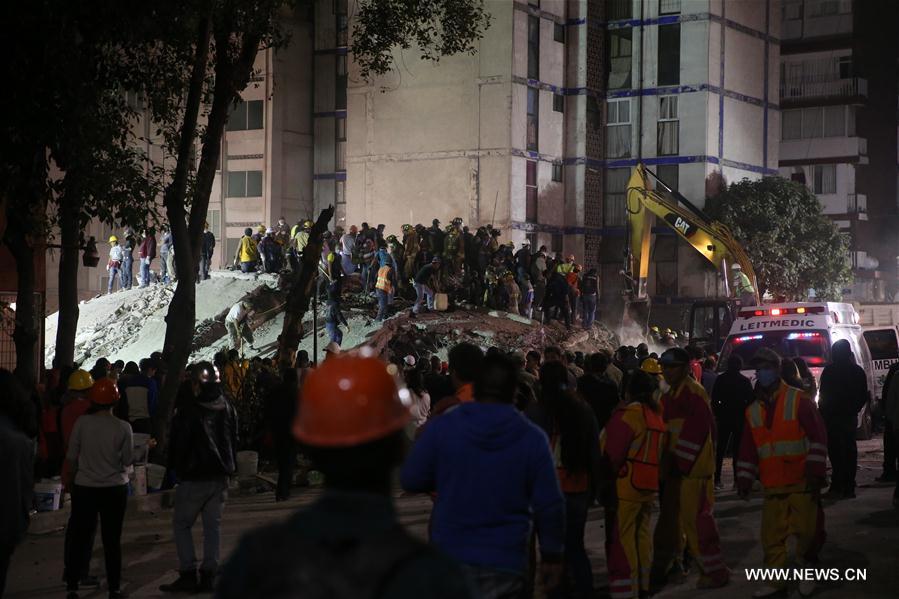 （国际）（1）墨西哥展开震后救援