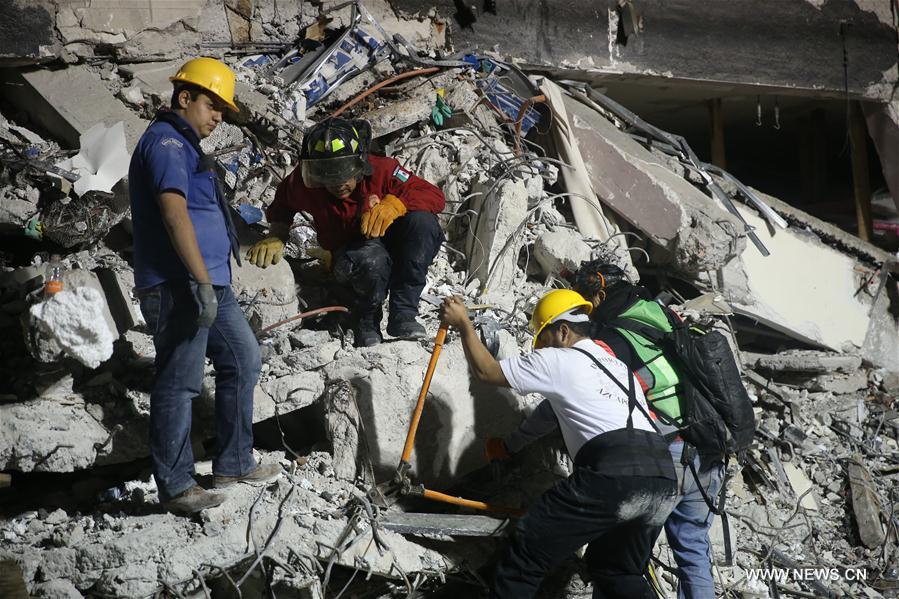 （国际）（5）墨西哥展开震后救援