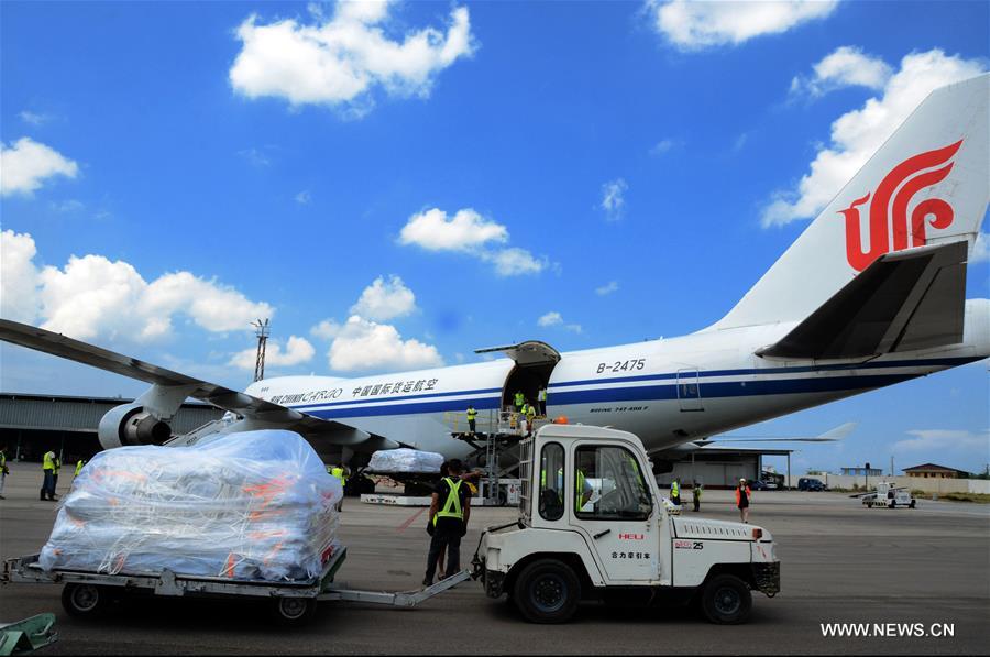 (10)CUBA-HABANA-CHINA-SOCIEDAD-DONACION