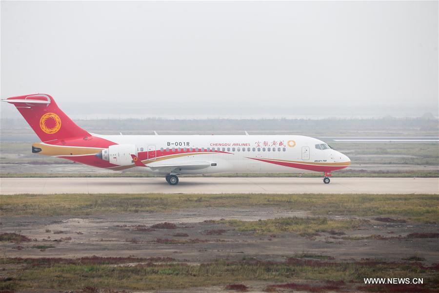 الصورة : بدء الإنتاج الكبير لطائرات الركاب أيه أر جي21-700 صينية الصنع