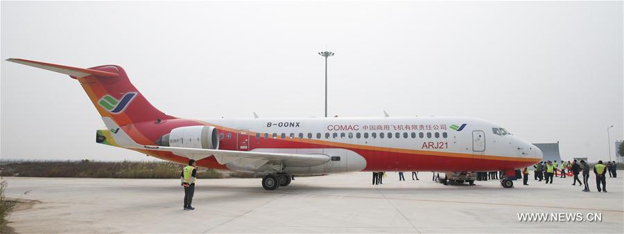 الصورة : بدء الإنتاج الكبير لطائرات الركاب أيه أر جي21-700 صينية الصنع