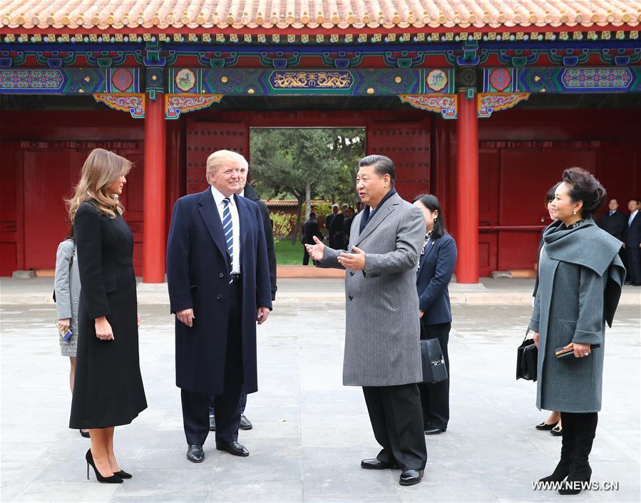 （XHDW）（2）习近平和夫人彭丽媛同美国总统特朗普和夫人梅拉尼娅茶叙