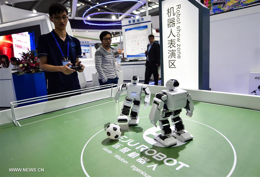 （科技）（3）第十九届中国国际高新技术成果交易会在深圳开幕