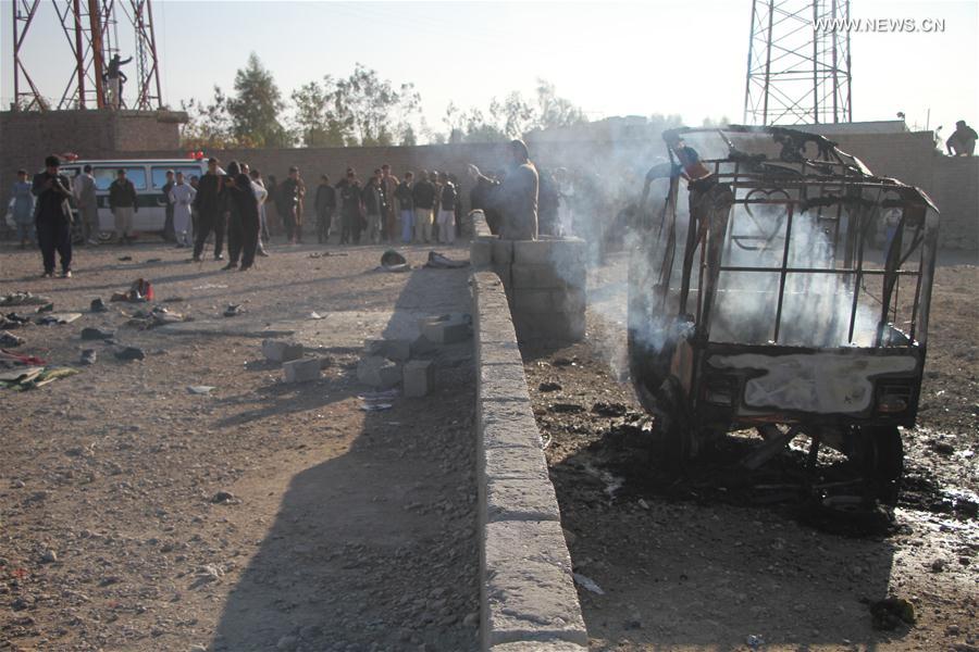 （国际）（1）阿富汗东部自杀式袭击导致28人死伤