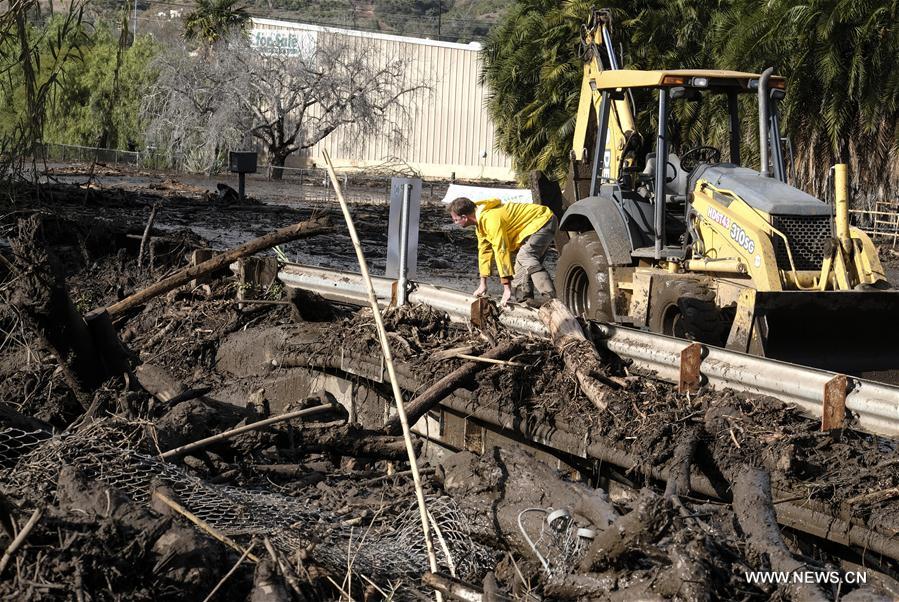 （国际）（1）美国加州发生泥石流至少13人死亡