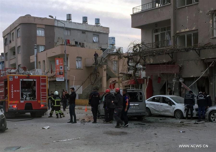 （国际）（2）土耳其边境城市遭火箭弹袭击1死32伤
