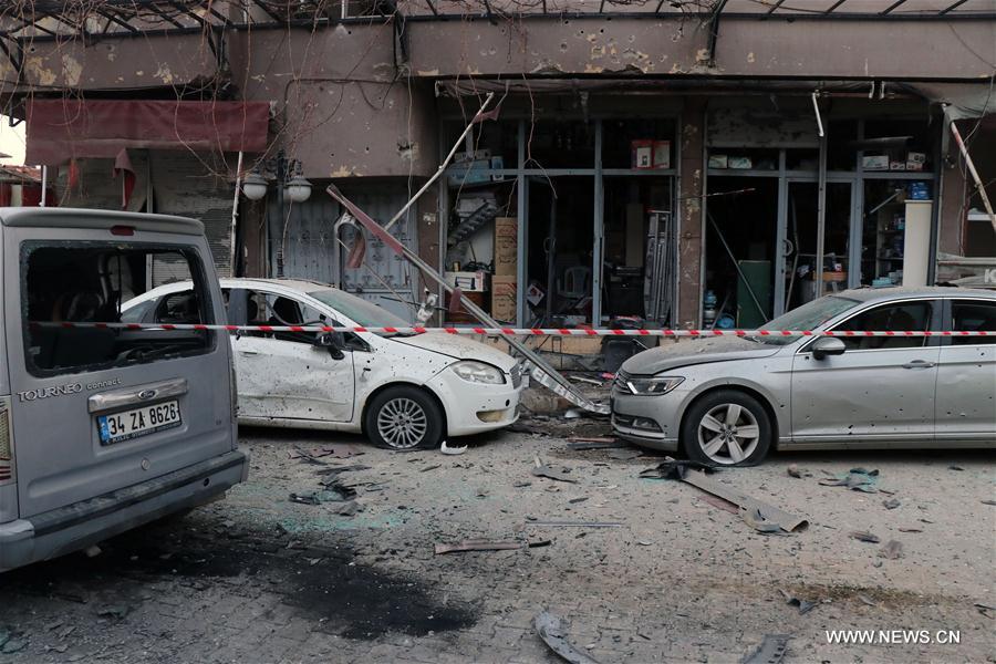 （国际）（4）土耳其边境城市遭火箭弹袭击1死32伤
