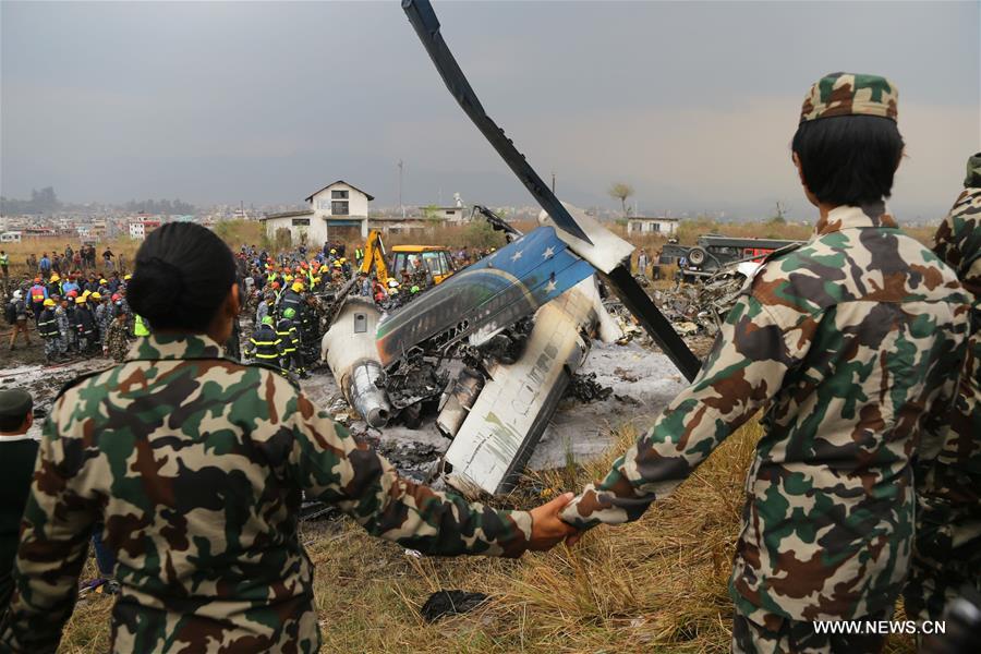 （国际）（2）孟加拉国客机尼泊尔降落起火已致至少49人遇难