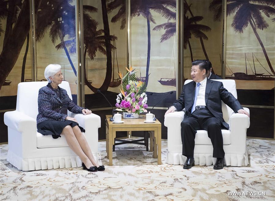 （时政）习近平会见国际货币基金组织总裁拉加德