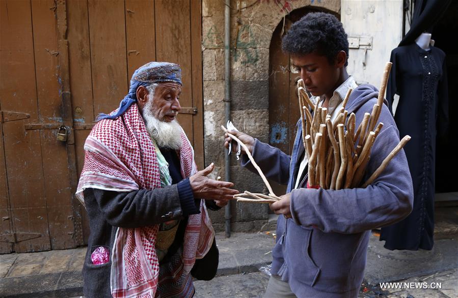 الصورة:الحياة اليومية في العاصمة اليمنية صنعاء 