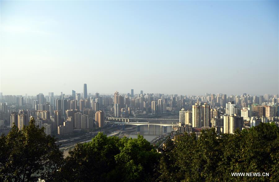 الصورة: مناظر جميلة لبلدية تشونغتشينغ بجنوب غربي الصين