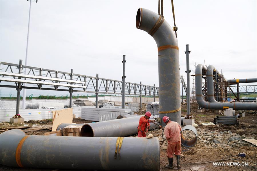 الصورة: أعمال بناء الخط الشرقي لمشروع أنابيب الغاز الطبيعي بين الصين وروسيا
