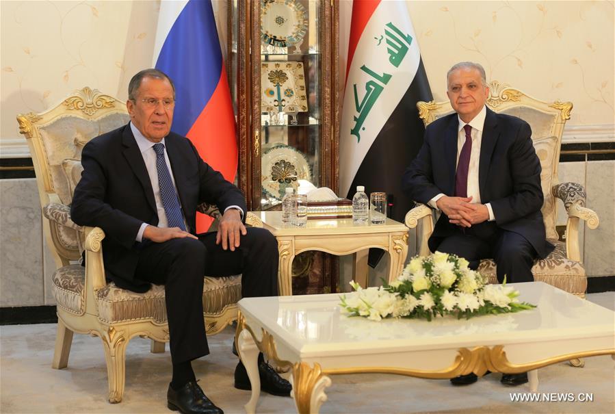 الصورة : وزير الخارجية العراقي يلتقي نظيره الروسي في بغداد 