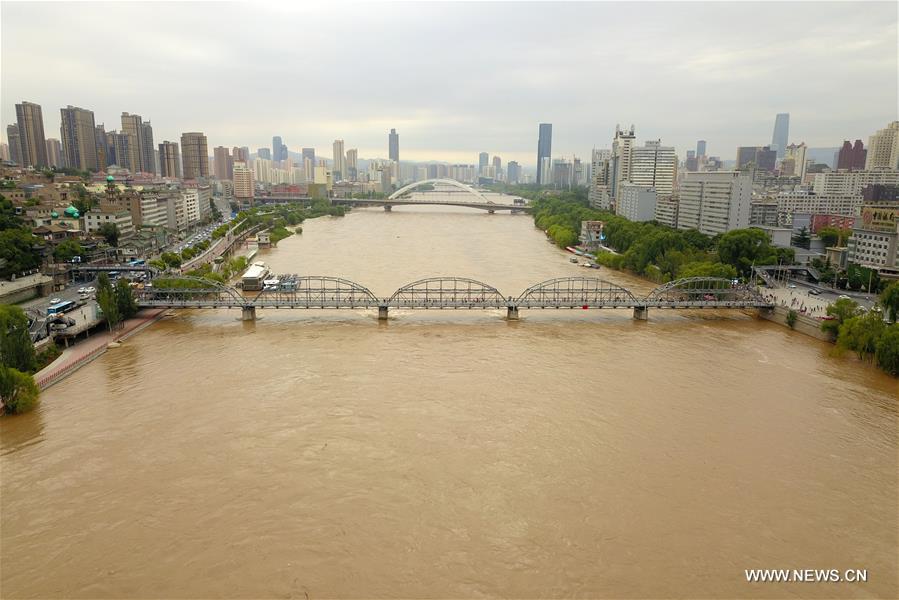الصورة: فيضان النهر الأصفر في لانتشو